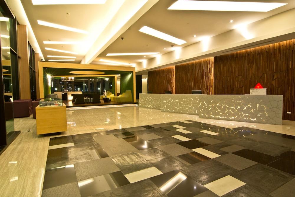 Tsix5 Quarter Hotel Pattaya Luaran gambar
