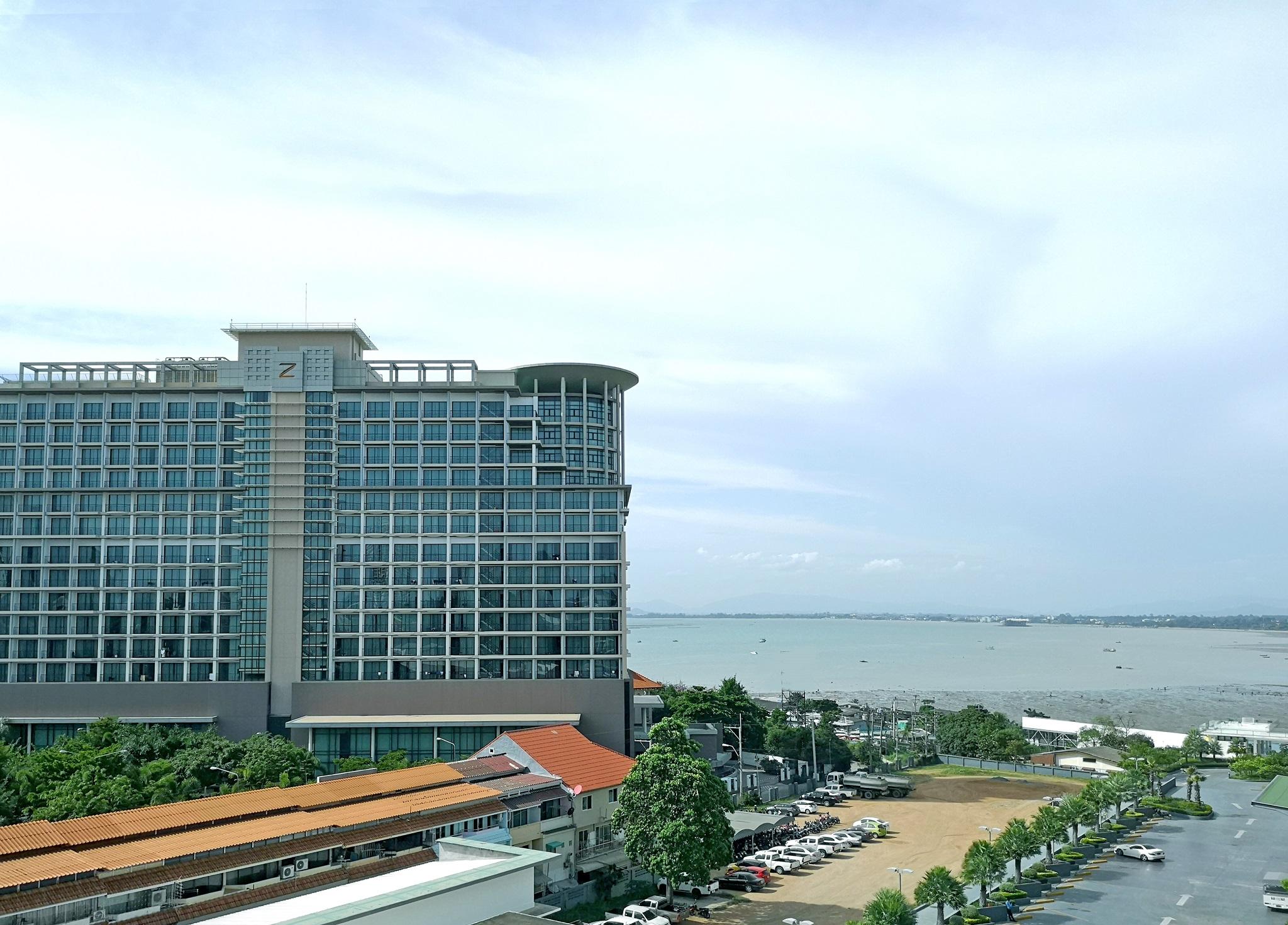 Tsix5 Quarter Hotel Pattaya Luaran gambar
