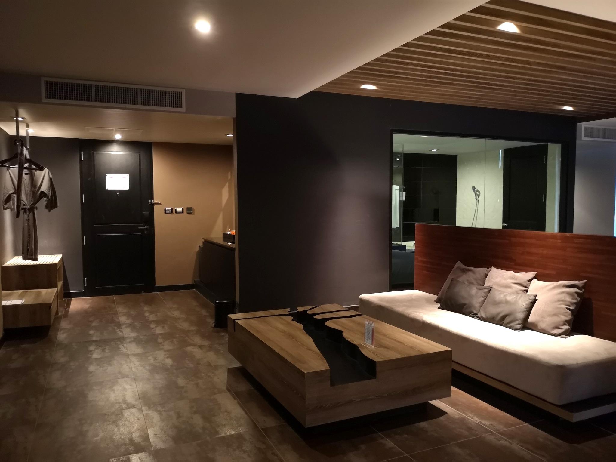 Tsix5 Quarter Hotel Pattaya Luaran gambar