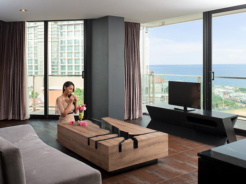 Tsix5 Quarter Hotel Pattaya Luaran gambar