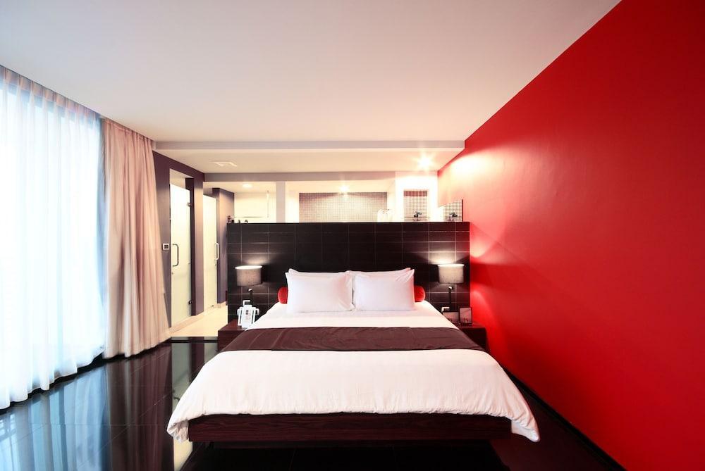 Tsix5 Quarter Hotel Pattaya Luaran gambar